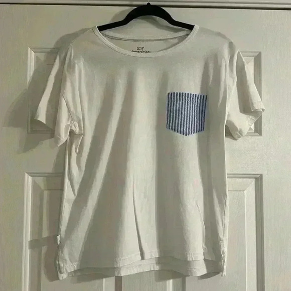 EUC Vineyard Vines Pocket Tee - Size S - Picture 1 of 1